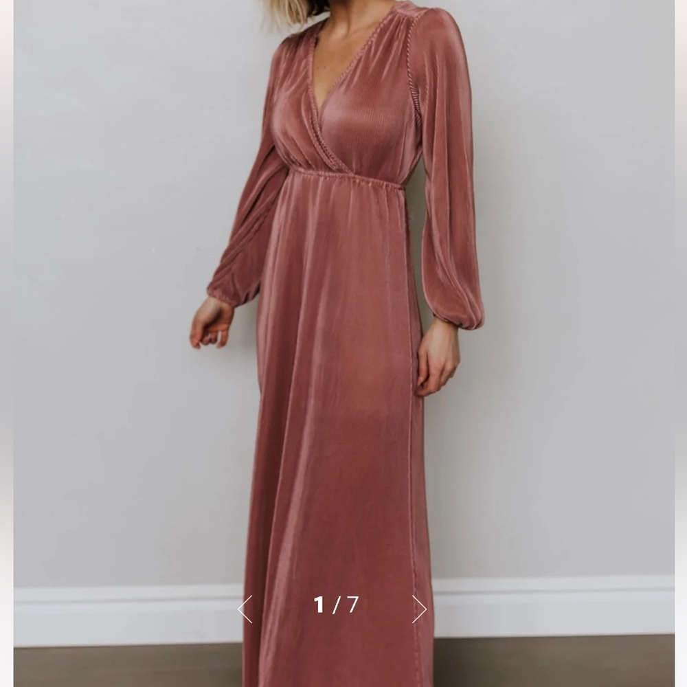 Baltic Born Venus Maxi dress. Size Medium, color Rose. Brand new with tags